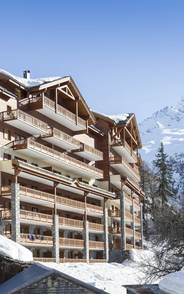 Résidence MMV l'étoile des Cimes en hiver à la station de Sainte-Foy-Tarentaise